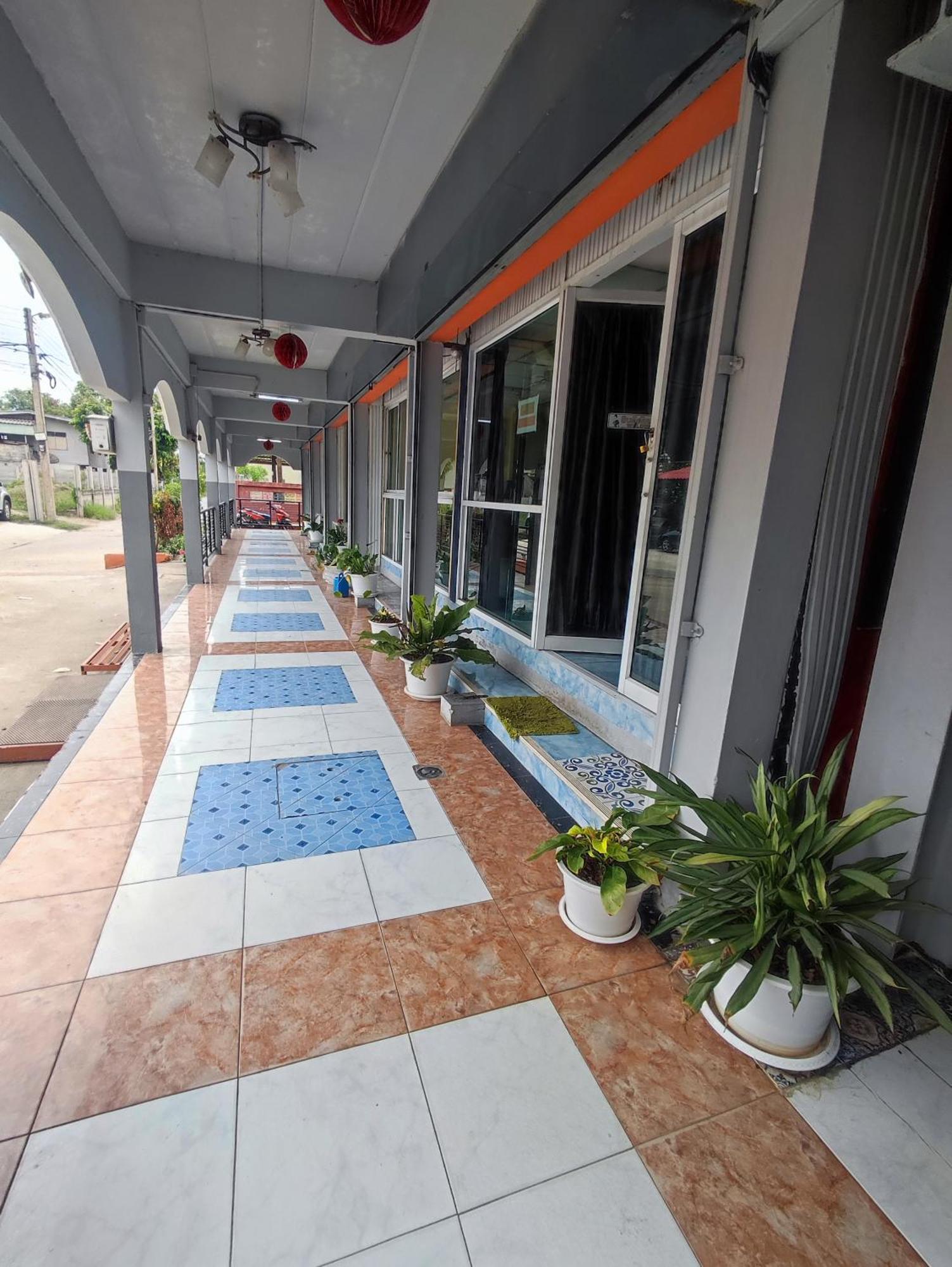 Apartamento Psm At Rangsit Ban Bang Khan  Exterior foto